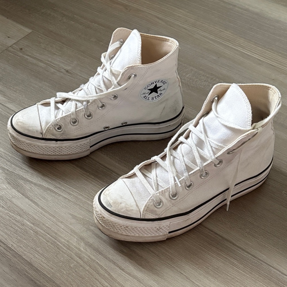 Converse Women's Classic White High-Tops Platform